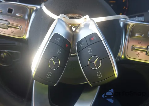 2021 Mercedes-Benz Glc 300 Suv из США, поврежденный, VIN W1N0G8DB1MV312822